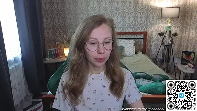 Snapshot of Lill_Mary chatting on 28, 4, 2026 Lill Mary online show from 28, 4, 2026