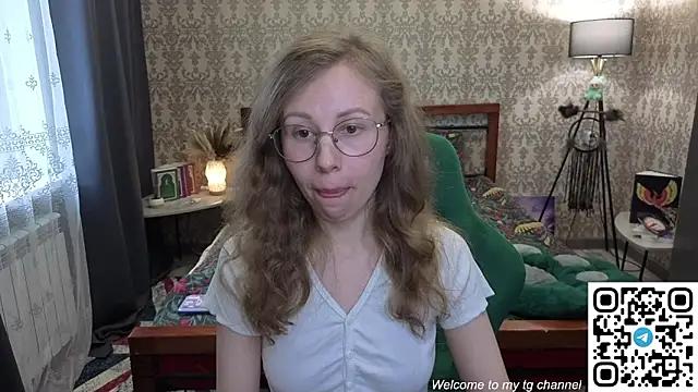 Snapshot of Lill_Mary chatting on 21, 5, 2026 Lill Mary online show from 21, 5, 2026