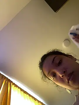 baby lizy online show from 5, 11, 2025