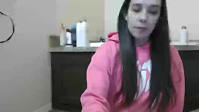 Snapshot of MissSunshine24 chatting on 23, 1, 2025 MissSunshine24 online show from 23, 1, 2025