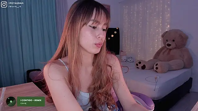 Snapshot of alice_guerin_ chatting on 8, 2, 2025 alice guerin online show from 8, 2, 2025