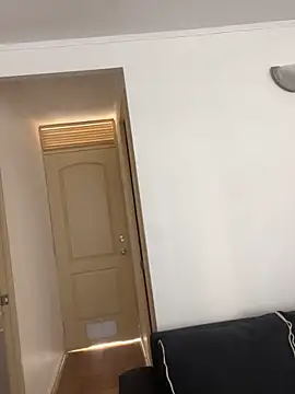 WhiteWomen online show from 24, 11, 2025