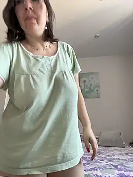 Snapshot of B_Bonya_m chatting on 23, 4, 2026 B Bonya m online show from 23, 4, 2026
