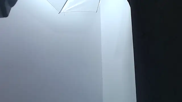 Kitten Hot  online show from 18, 2, 2026