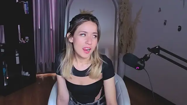 sexfire lalita online show from 19, 11, 2025