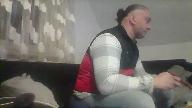 NewyorkDimi online show from 2, 2, 2025
