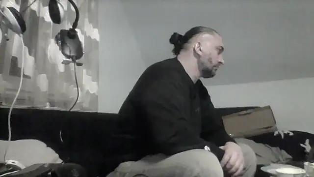 NewyorkDimi online show from 6, 4, 2026