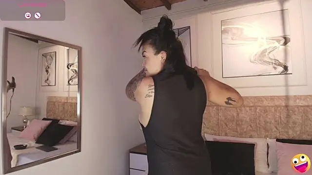 Snapshot of lyn_adamns chatting on 31, 1, 2025 lyn adamns online show from 31, 1, 2025