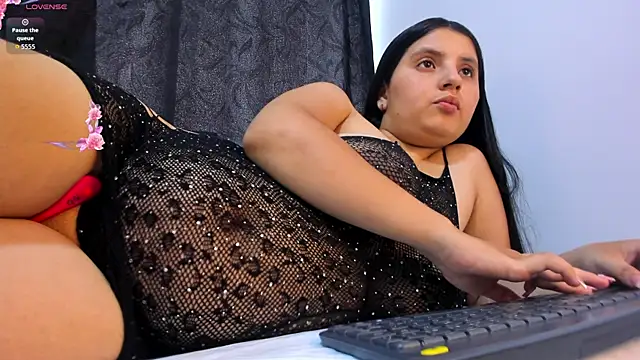 Snapshot of AnithaaYork chatting on 8, 7, 2026 AnithaaYork online show from 8, 7, 2026
