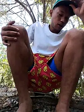 Zombra 42 online show from 22, 2, 2025