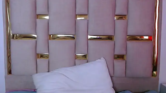 nina carther online show from 13, 11, 2025