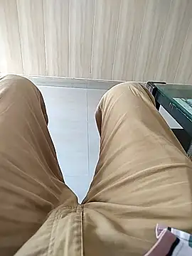 Snapshot of Delhi28 chatting on 13, 9, 2025 Delhi28 online show from 13, 9, 2025