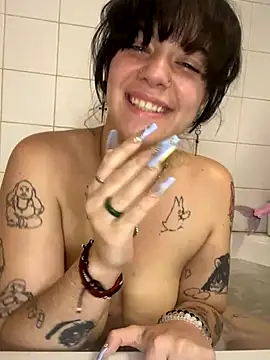 Snapshot of pircilla23 chatting on 14, 9, 2025 pircilla23 online show from 14, 9, 2025