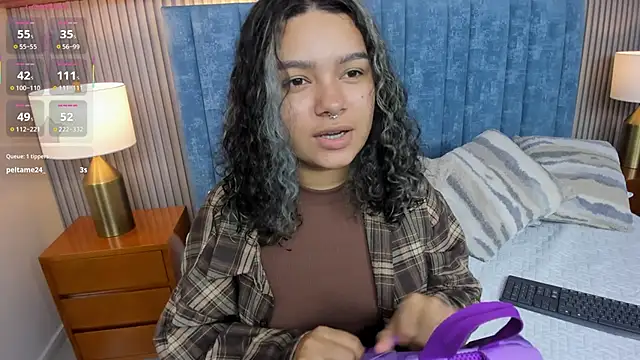 pretty sunlight  online show from 14, 4, 2026