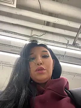 Tisha Busty online show from 3, 1, 2025