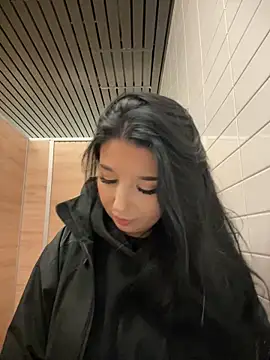 Tisha Busty online show from 28, 11, 2025