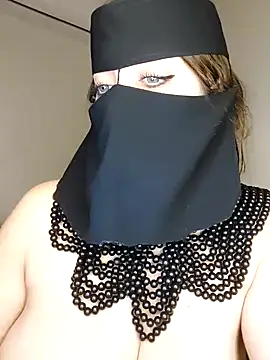 Snapshot of -Arab_milf- chatting on 1, 1, 2025 -Arab milf- online show from 1, 1, 2025