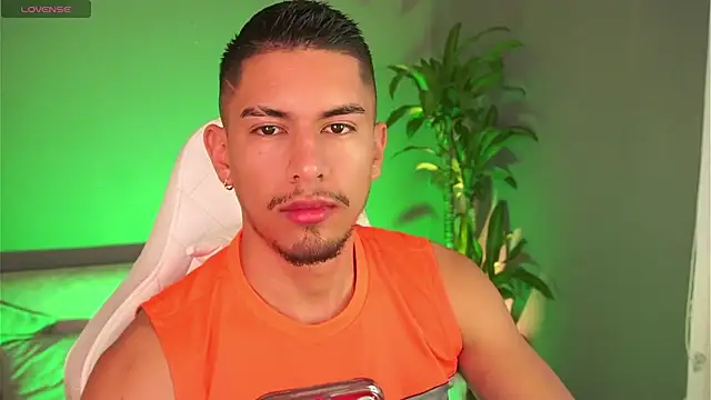 Aaronfox x online show from 31, 1, 2025