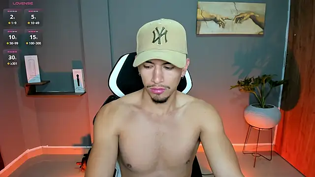 Snapshot of Aaronfox_x chatting on 23, 3, 2026 Aaronfox x online show from 23, 3, 2026