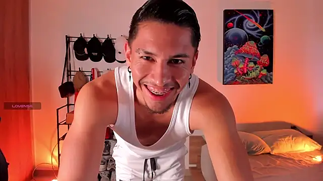 Snapshot of Aaronfox_x chatting on 14, 7, 2026 Aaronfox x online show from 14, 7, 2026