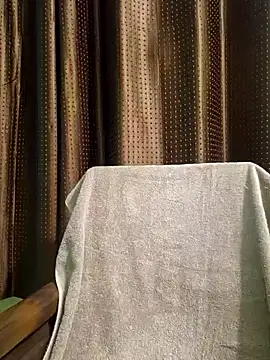 Snapshot of MIss-Naina chatting on 1, 2, 2025 MIss-Naina online show from 1, 2, 2025