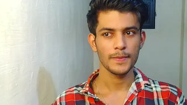 Snapshot of kingkartik7 chatting on 28, 10, 2025 kingkartik7 online show from 28, 10, 2025