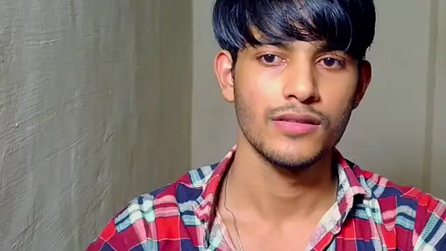 Snapshot of kingkartik7 chatting on 8, 11, 2025 kingkartik7 online show from 8, 11, 2025