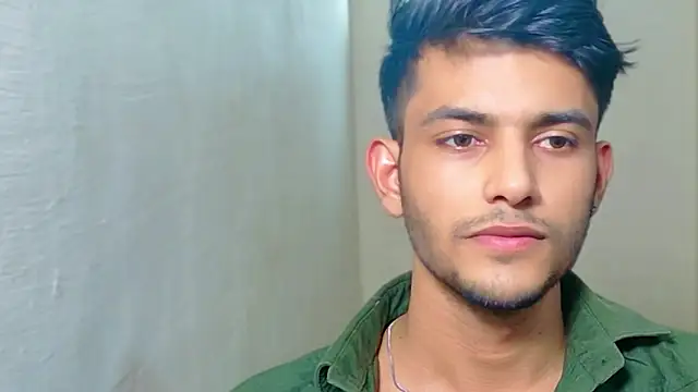 Snapshot of kingkartik7 chatting on 4, 12, 2025 kingkartik7 online show from 4, 12, 2025