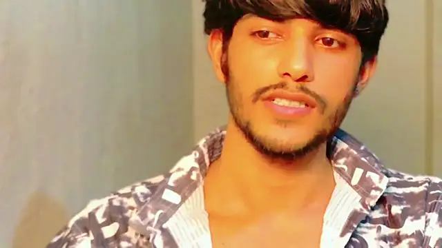 Snapshot of kingkartik7 chatting on 23, 3, 2026 kingkartik7 online show from 23, 3, 2026