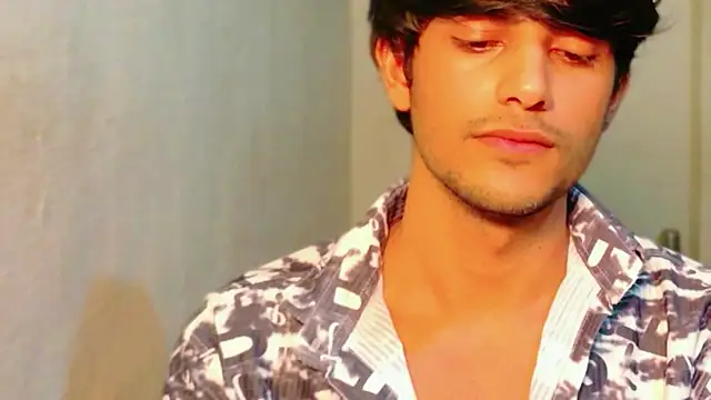 Snapshot of kingkartik7 chatting on 2, 4, 2026 kingkartik7 online show from 2, 4, 2026