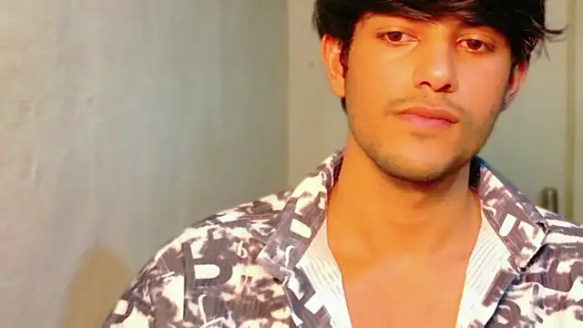 Snapshot of kingkartik7 chatting on 3, 4, 2026 kingkartik7 online show from 3, 4, 2026