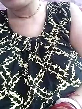 Snapshot of miss-Riy chatting on 13, 2, 2025 miss-Riy online show from 13, 2, 2025