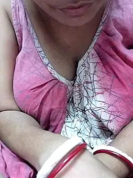 Snapshot of miss-Riy chatting on 31, 10, 2025 miss-Riy online show from 31, 10, 2025