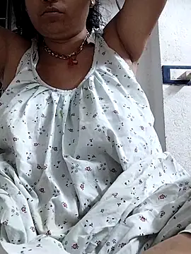 miss-Riy online show from 4, 4, 2026