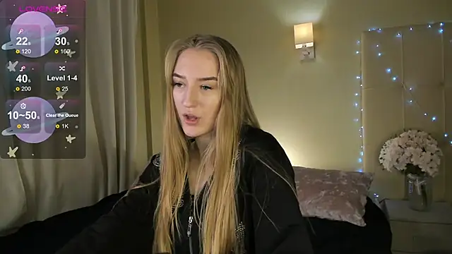 Snapshot of Stacy_River chatting on 12, 2, 2025 Stacy River online show from 12, 2, 2025