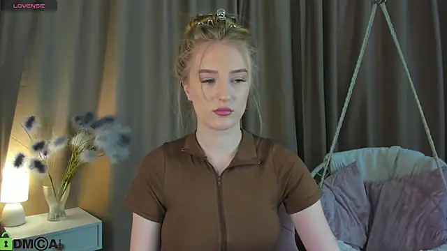 Stacy River online show from 24, 4, 2026