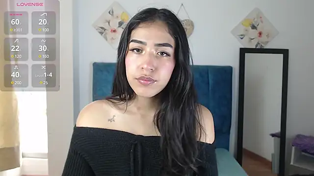 Snapshot of LilyMadisson_F_w chatting on 28, 1, 2025 LilyMadisson F w online show from 28, 1, 2025