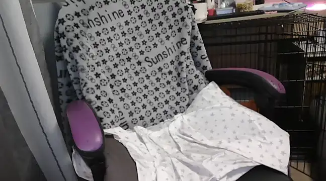 Snapshot of LaRa_forU chatting on 26, 2, 2025 LaRa forU online show from 26, 2, 2025