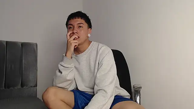 alex-lover online show from 8, 11, 2025