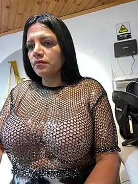 Snapshot of Milff_parkerrr chatting on 22, 2, 2025 Milff parkerrr online show from 22, 2, 2025