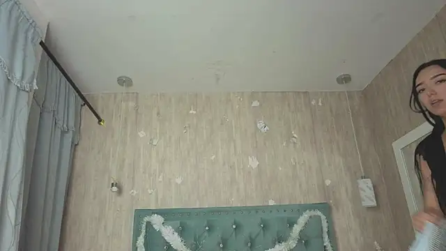 Marcelaa fox online show from 5, 12, 2025