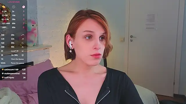  yourFoxy  online show from 16, 1, 2025