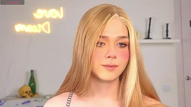  yourFoxy  online show from 15, 10, 2025