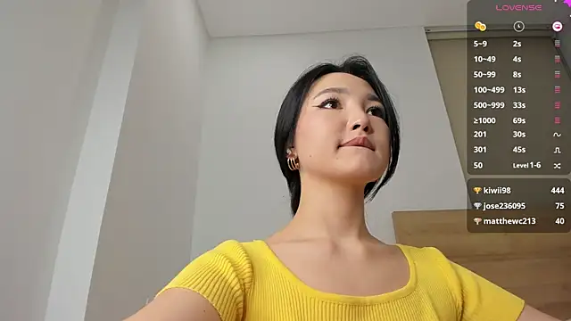 Snapshot of 1_love_8 chatting on 11, 1, 2025 1 love 8 online show from 11, 1, 2025