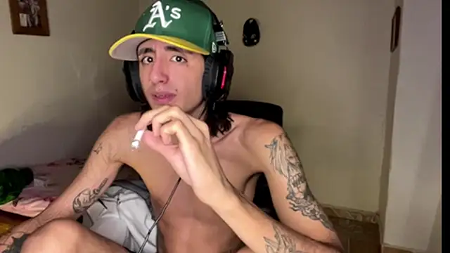 Matthew Dixonn online show from 6, 2, 2025