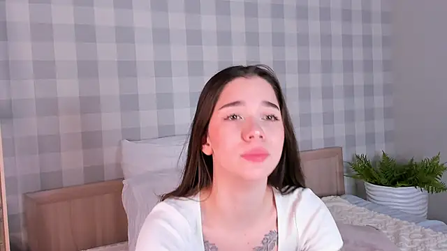 Butterflys1268 online show from 4, 12, 2024