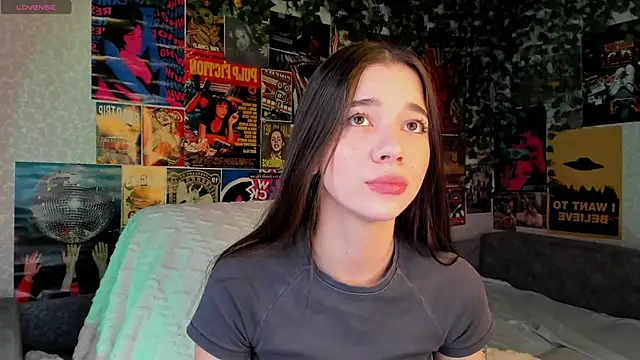 Butterflys1268 online show from 6, 2, 2025