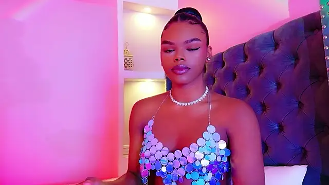 CamiEstrada online show from 11, 2, 2026