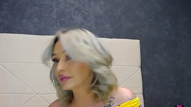 IssaSmith online show from 19, 3, 2026