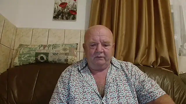 Snapshot of fullballs6 chatting on 9, 10, 2025 fullballs6 online show from 9, 10, 2025